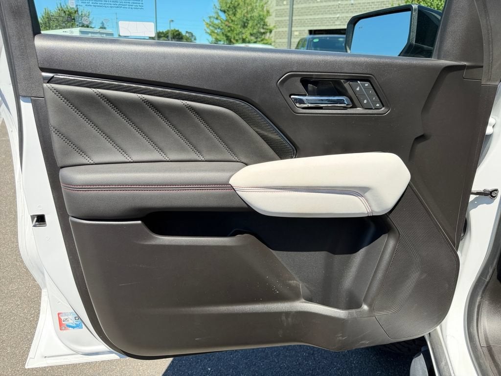 2023 GMC Canyon 4WD AT4X