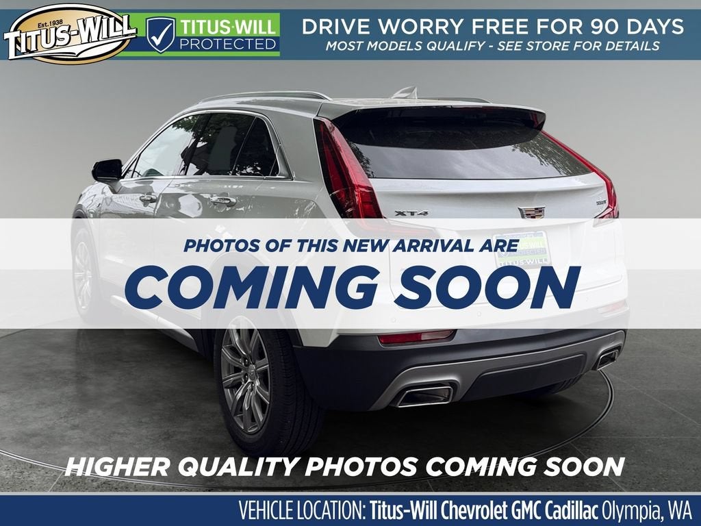 2023 Cadillac XT4 Premium Luxury