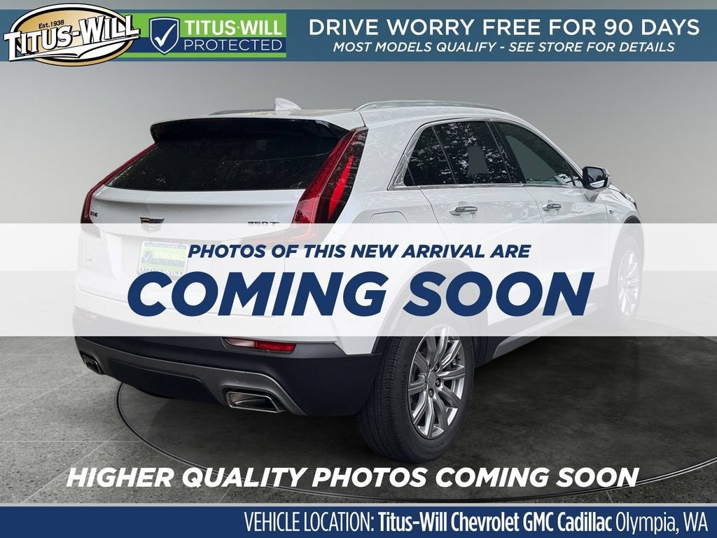 2023 Cadillac XT4 Premium Luxury