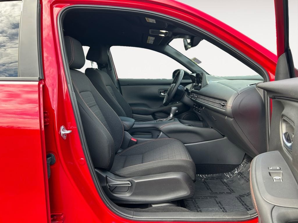 2025 Honda HR-V AWD Sport