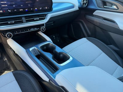 2024 Chevrolet Equinox EV 2LT