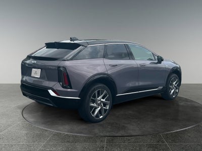 2025 Cadillac OPTIQ Luxury 1