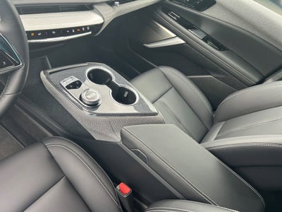 2025 Cadillac OPTIQ Luxury 1