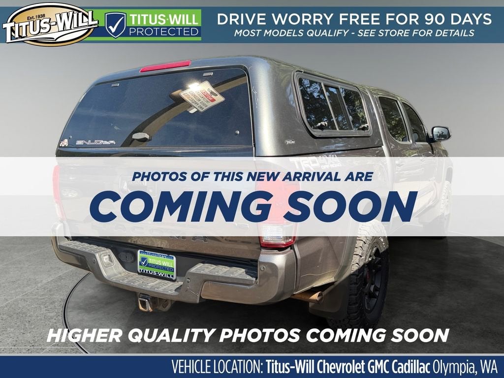 2016 Toyota Tacoma SR