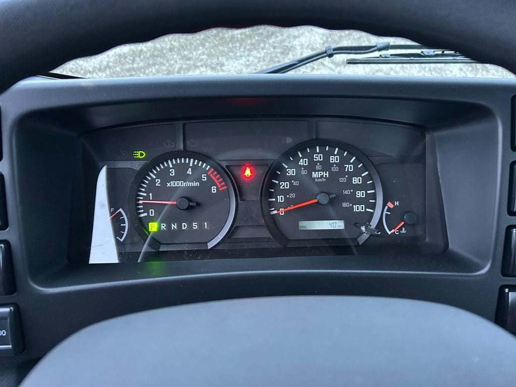 2025 Chevrolet Low Cab Forward 3500 HG MEDIUM ASH GRAY