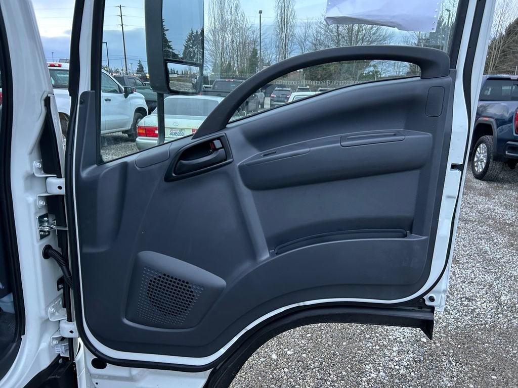 2025 Chevrolet Low Cab Forward 3500 HG MEDIUM ASH GRAY