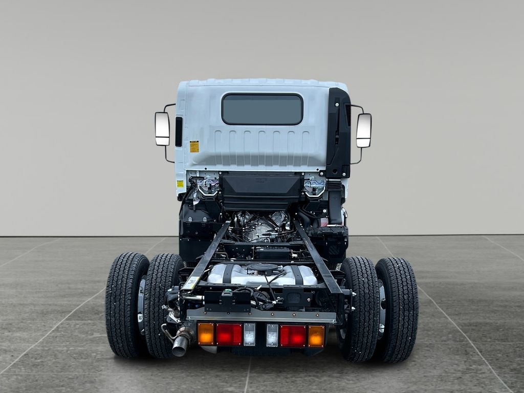 2025 Chevrolet Low Cab Forward 3500 HG MEDIUM ASH GRAY