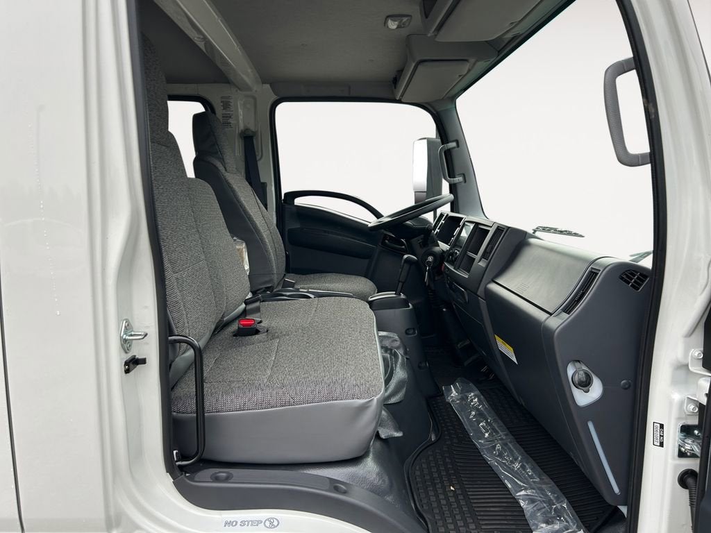 2025 Chevrolet Low Cab Forward 4500 HG MEDIUM ASH GRAY