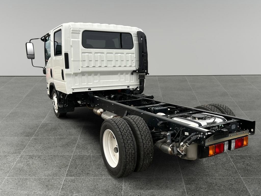 2025 Chevrolet Low Cab Forward 4500 HG MEDIUM ASH GRAY