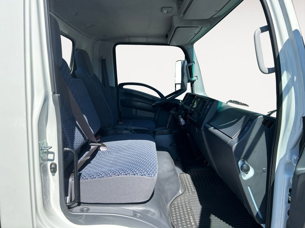 2024 Chevrolet Low Cab Forward 4500 HG Base