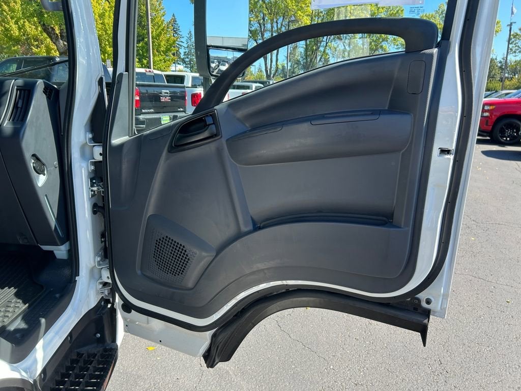 2024 Chevrolet Low Cab Forward 4500 HG Base