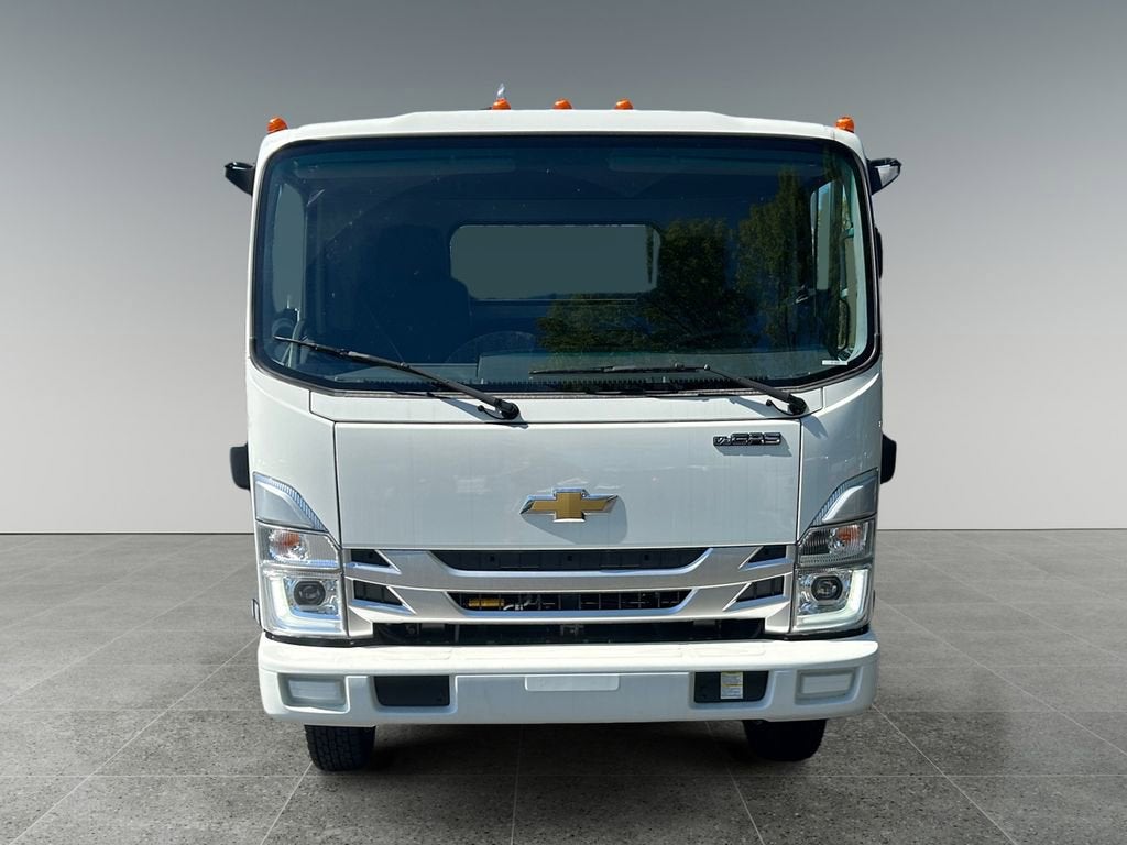 2024 Chevrolet Low Cab Forward 4500 HG Base