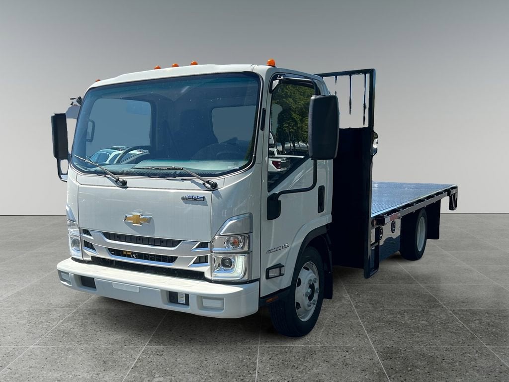 2024 Chevrolet Low Cab Forward 4500 HG Base