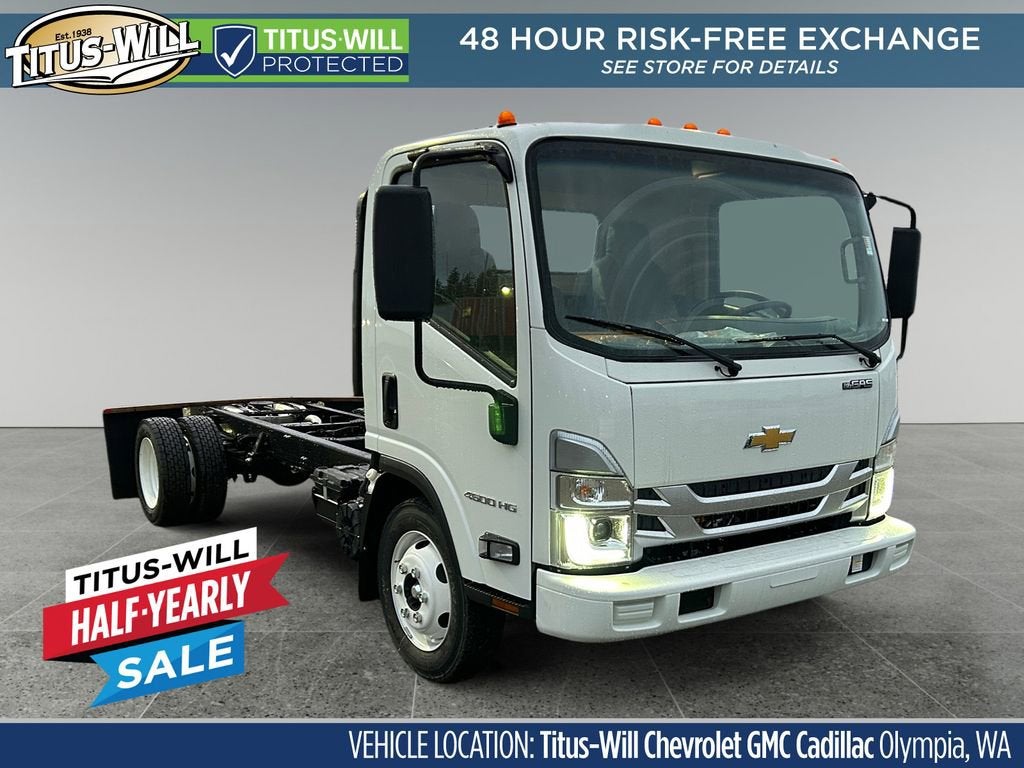 2025 Chevrolet Low Cab Forward 4500 Gas 176" WB Regular Cab's photo