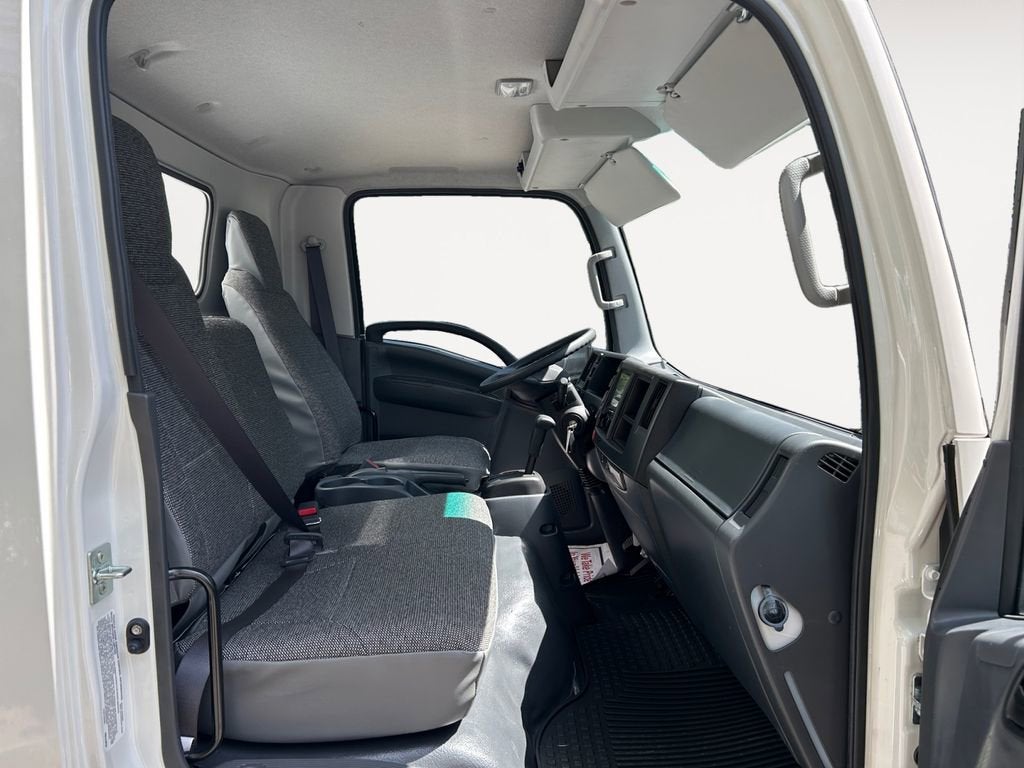 2024 Chevrolet Low Cab Forward 4500 HG MEDIUM ASH GRAY