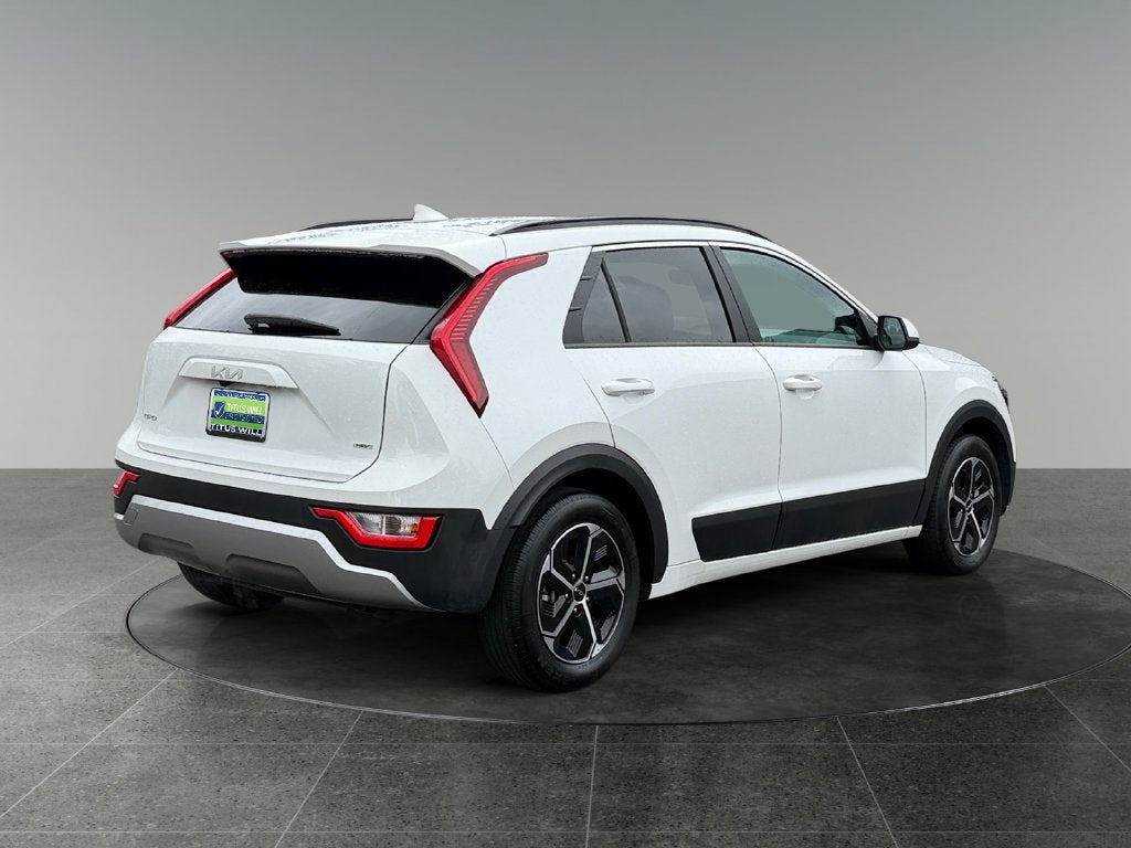 2025 Kia Niro LX