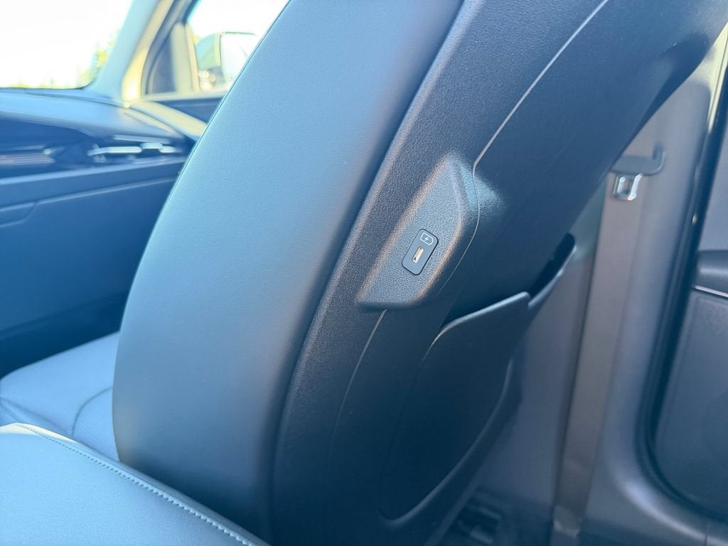 2025 Kia Niro SX